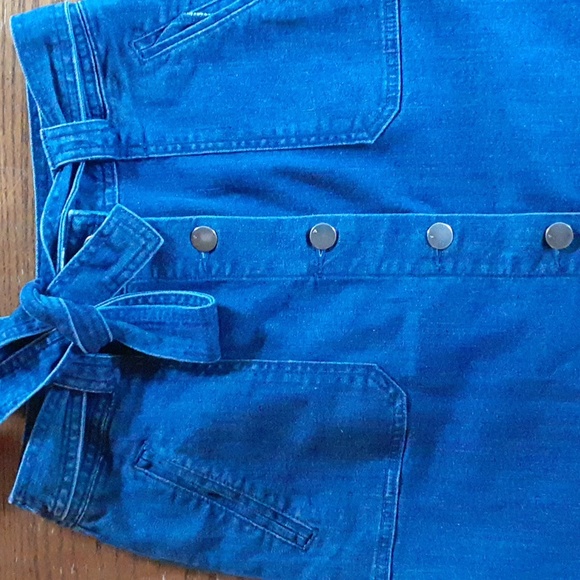 Denim skirt with tie front waist - Picture 8 of 8